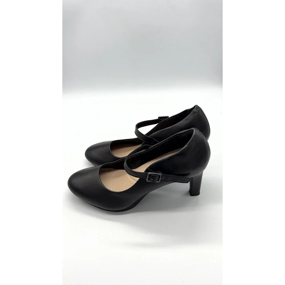 Clarks Womens Ambyr Shine Pump Heel Black Size 10M